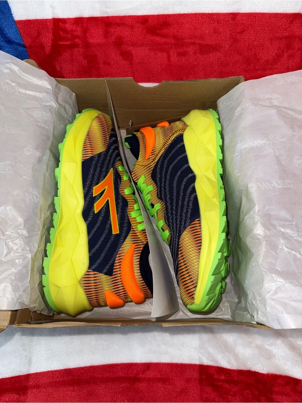 Hi-Tec Boys 6 1/5, Women’s Neon Yellow & Orange Athletic (Basketball) Sneakers